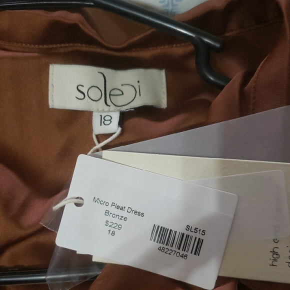 Solei Long Sleeve Bronze Micro Pleat Dress - Picture 2 of 4